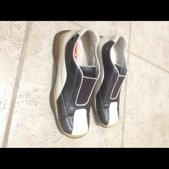 PRADA shoes - Picture 4 of 8